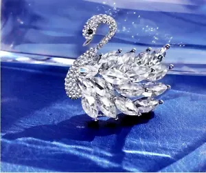 Swan Silver White Crystal Rhinestone Wedding Brooch Pin with Gold Bag - VIDEO - Picture 1 of 5