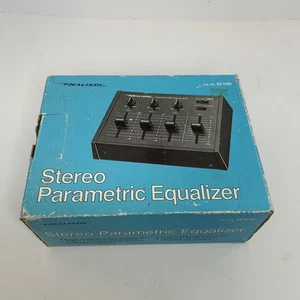 Realistic 32-1106 Stereo Parametric Equalizer 3 Band Eq Small Battery Powered - Picture 1 of 4