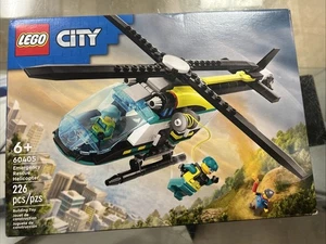 LEGO City Emergency Rescue Helicopter 60405 Toy Building Kit 226 pcs - Picture 1 of 5
