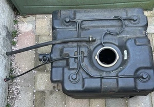 Land Rover Discovery 2 V8 Fuel Tank 1998-2004 Petrol 4.0 - Picture 1 of 15