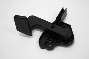 Audi A4 8E B6 Negro Capó Liberación Manija Palanca Nuevo Genuino 8E2823533B - Imagen 1 de 13