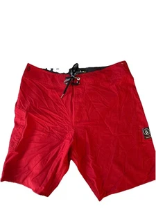 Volcom Board Shorts Mens Red Mod Tech Stretch Swim Trunks Pocket Surf  34 - Picture 1 of 11