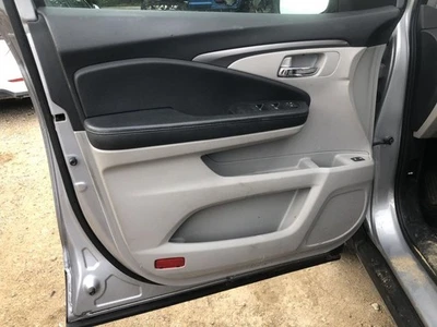 Honda Pilot 2017 panel de moldura de puerta delantera 949508 Foto 1 de 4