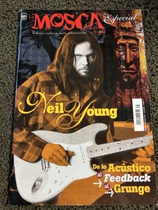 La Mosca En La Pared No 35 Nov 2006 Special Issue Neil Young Poster Magazine - Picture 1 of 5