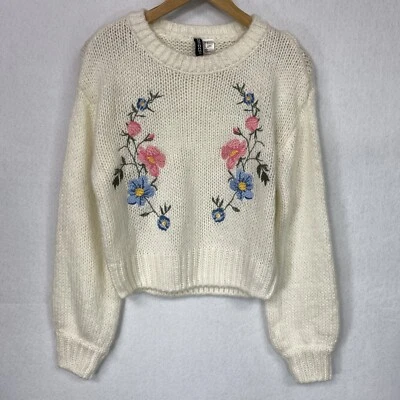 Nuevo con etiquetas Suéter Dividido H&M Para Mujer’s S Marfil Bordado Floral Grannycore Flowercore Foto 1 de 4