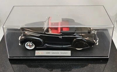 Lincoln Zephyr Convertible 1939 Black 1:18 Signature-Auto Art - Rare HTF - Image 1 of 4