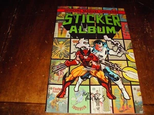 VINTAGE MARVEL UNIVERSE STICKER ALBUM SIGNED BY ARTHUR ADAMS RARE AVENGER M 1986 - Picture 1 of 21