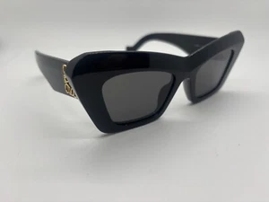 NEW LOEWE LW40036I 01A Black Cat Eye Sunglasses 51-19-145mm Comes w/Full Set - Picture 1 of 6