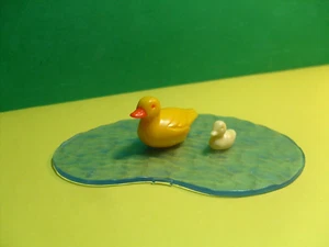 PLAYMOBIL PATO AMARILLO CON SUS CRÍAS, ESTADO NUEVO - Imagen 1 de 3