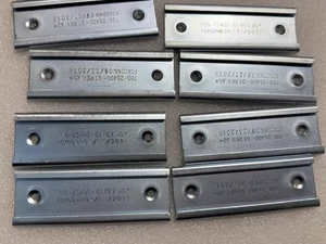 2 Paar Montagewinkel Set mit Schrauben 700-25400-01 für N2K N3K N5K N6K N9K Serie - Bild 1 von 6