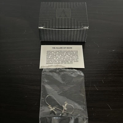 Avon Sterling Silver Pierced Earrings 1995 New - Image 1 of 4