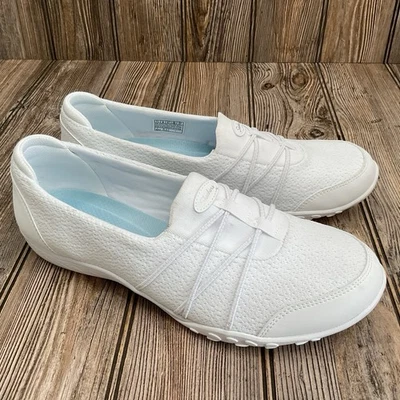 Zapatilla deportiva informal blanca Skechers para mujer 11 Breathe Easy Simple Pleasure 100756 Foto 1 de 4