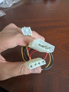 2 różne kable, adapter wentylatora Molex na 4 pin i wentylator na 2x adapter wentylatora, sprawdź zdjęcie - Zdjęcie 1 z 4
