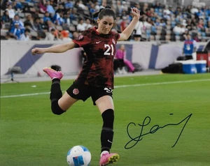 Signed Clarissa Larisey Team Canada Womens Soccer Autographed 8x10 Photo #1 - Picture 1 of 2