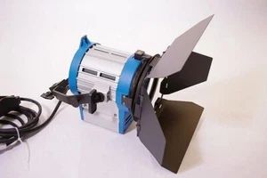 300W Fresnel Tungsten Light Spotlight Junior 300 Plus +Bulb studio video photo - Picture 1 of 6