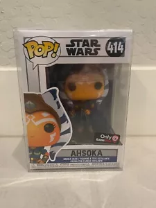 FUNKO POP STAR WARS NUOVO CON SCATOLA - AHSOKA #414 GameStop esclusivo con custodia - Foto 1 di 2