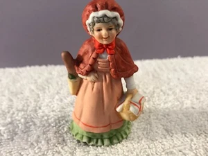 Accessorio villaggio di Natale vintage Lefton signora vittoriana con cesti CH6931 - Foto 1 di 5