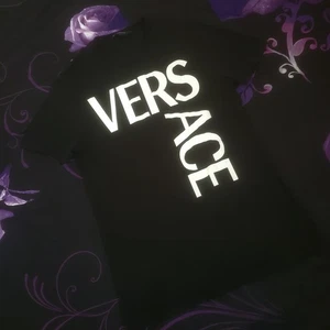 VERSACE T-Shirt Herren 100% Baumwolle Slim Fit Rundhals Kurzarm Schwarz Größe M - Bild 1 von 10
