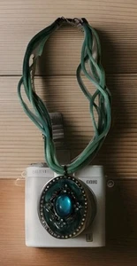 Necklce Greensilk cord With Green Enamel Pendant With Green Glass Crystals. Vtg - Picture 1 of 4