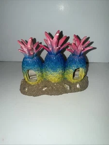 Pineapple under the sea Aquarium Decoration - Picture 1 of 3