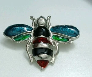 Enamal Bee Buzz Brooch Unisex Pin - Picture 1 of 8