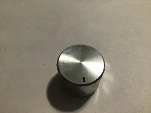 Sansui AU-555a...Perilla de control de interruptor de volumen o selector...1 pieza. - Imagen 1 de 3