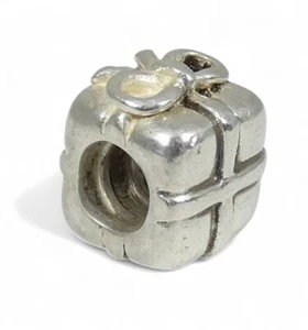 Genuine Pandora Sterling Silver Gift Box Present Bow Cube Bracelet Charm 790300 - Picture 1 of 7
