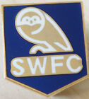 SHEFFIELD WEDNESDAY FC Club crest type badge Brooch pin In gilt 18mm x 21mm