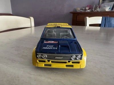 Fiat 131 Rally Abarth Burago 1:25 made in Italy vintage da collezione - Immagine 1 di 4