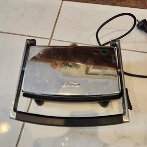 Sunbeam sandwich press - model gr8210 - Picture 1 of 2