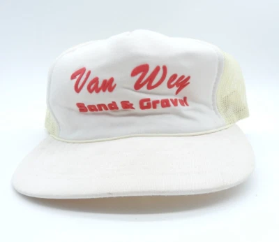 Sombrero de camionero vintage Van Wey arena y grava Snapback malla trasera gorra blanca Yupoong Foto 1 de 4