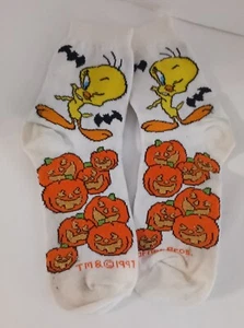 Tweety Bird Looney Toons Halloween Socks 1997 Good Condition - Picture 1 of 2