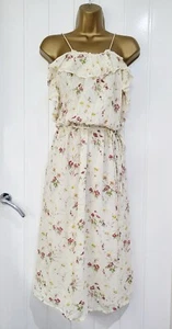 Vestido de vacaciones de verano ligero ZARA crema floral talla 10 12 M lentejuelas con volantes - Imagen 1 de 6