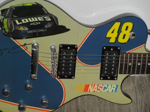 JIMMIE JOHNSON SILVERTONE #48 LOWE'S GUITAR W/BAG & STRAP AWESOME VERY RARE Cover