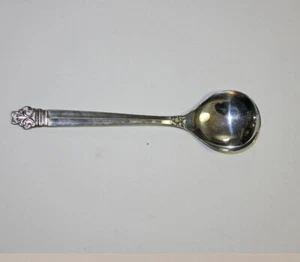  8 Stainless Round Soup Spoons Crown Tiarra Ekco Flatware Made in Japan - Picture 1 of 1