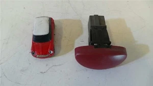 Interruptor Luces Emergencia Peugeot 206 1998 14 xs 14 ltr 65 kw 16v cat kfu - Imagen 1 de 4