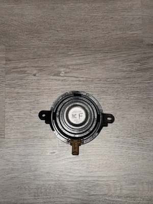 INFINITI Q60 2017-2022 OEM TWEETERS PUERTA IZQUIERDA SISTEMA DE AUDIO BOSE. Foto 1 de 2