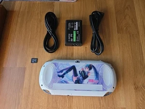 PS Vita Hatsune Miku Limited Edition PCH-1000 Good Condition Working Tested - Picture 1 of 7