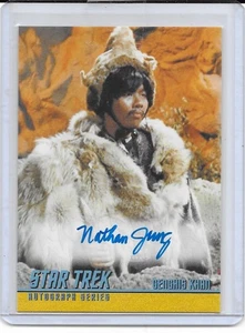 2017 Rittenhouse Star Trek TOS Autograph Series Nathan Jung AUTO A294 SP RARE - Bild 1 von 1
