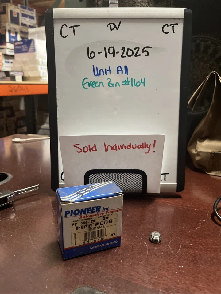 Plugue de tubulação PIONEER #PP-584-25 1/4 vendido individualmente - Imagem 1 de 1