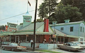 # G2239   GATLINBURG,  TN.     POSTCARD,    CHIMNEY HOUSE RESTAURANT - Picture 1 of 2