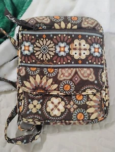 Vera Bradley Quilted Cotton Zip Tech TOTE Canyon Brown Pad Pkt 17X10X2 Rare New - Picture 1 of 1