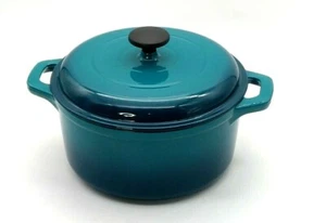 New Tramontina Enameled Cast Iron 6.5 Qt Covered Round Dutch Oven. Teal color - Picture 1 of 4