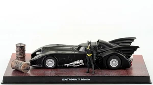 Batman Batmobile 1989 Scala 1:43 Modellino con Batman Replica Ufficiale con Teca - Imagen 1 de 10