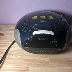Sony Dream Machine ICF-CD831 Blue PSYC FM/AM CD Player Alarm Clock Radio TESTED - Picture 1 of 13