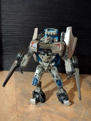 Transformers Sideswipe Deluxe ROTF Revenge Of The Fallen Hasbro Action Figure - Image 1 of 4