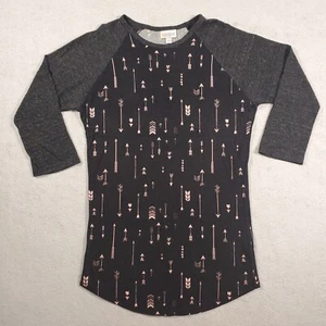 Lularoe Randy Top 3/4 Sleeve Raglan Tee Women's Size XS Black/Gray Pink Arrows - Picture 1 of 7