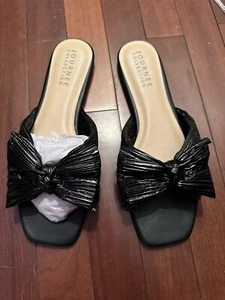 New In Box - Journee Collection Woman’s Serlina Box Flat Sandals - Black Size 12 - Picture 1 of 7