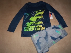 NEW, BOYS SIZE XS (4-5) SHARK GAMER 2 PIECE PAJAMA SLEEP SET - Picture 1 of 3