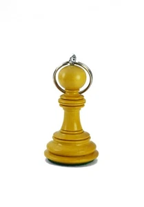 ROOGU Schlüsselanhänger Auto echte Schachfigur XL Bauer Holz Handmade Indien - Picture 1 of 3
